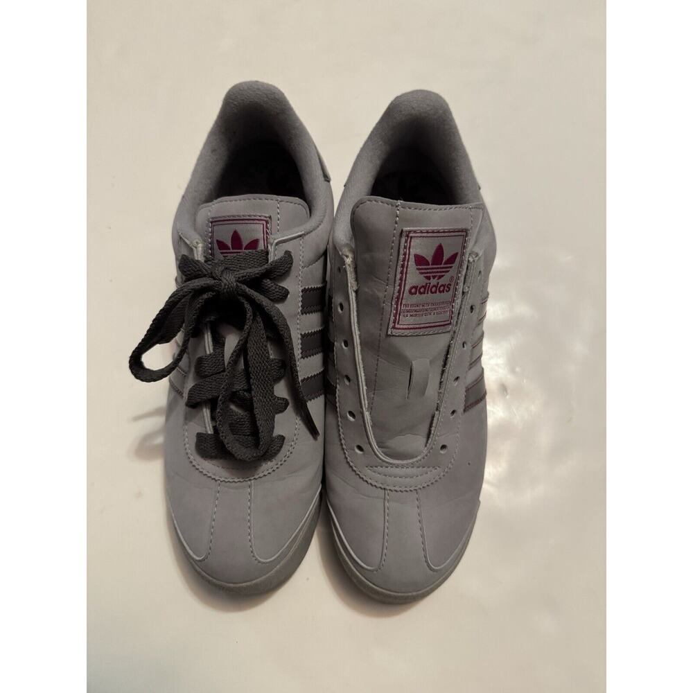 L/W Adidas Samoa Sneaker/Shoes Size 8.5 Gray